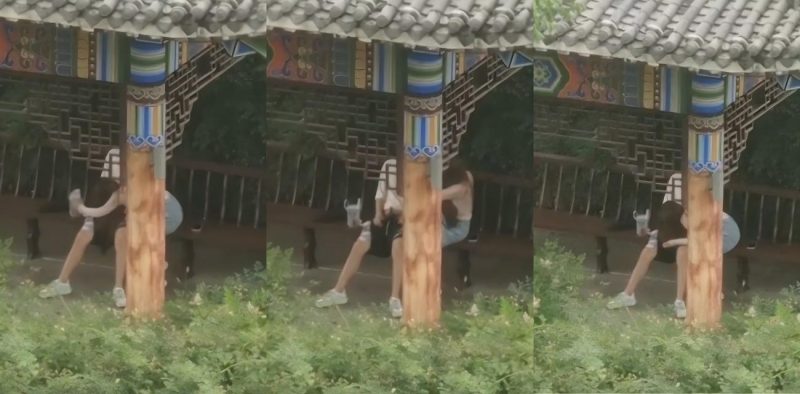 陕西理工大学 一情侣凉亭下户外激战 女生埋头口交 肉棒轮廓清晰可见 视频全网爆火疯传！
热搜 HOT-51吃瓜网