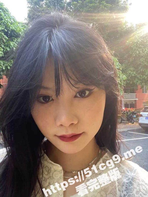 华东师范大学 极品反差眼镜妹 薛莉佳 白天在学校是老师眼中的三好生 晚上在床上就是主人的爱犬 小母狗变身速度真快-51吃瓜网