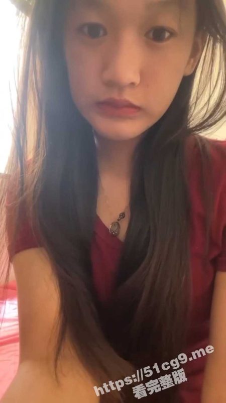 瓜友分享 网调云南极品身材中专处女母狗 在宿舍偷偷拍视频 一米七极品身材 三个男朋友都没插过！-51吃瓜网