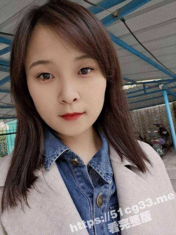 高颜值清纯反差婊少妇 自慰扩阴 直接喝尿 用嘴给主人的鸡巴清理干净 这只母狗被调教的很到位-51吃瓜网