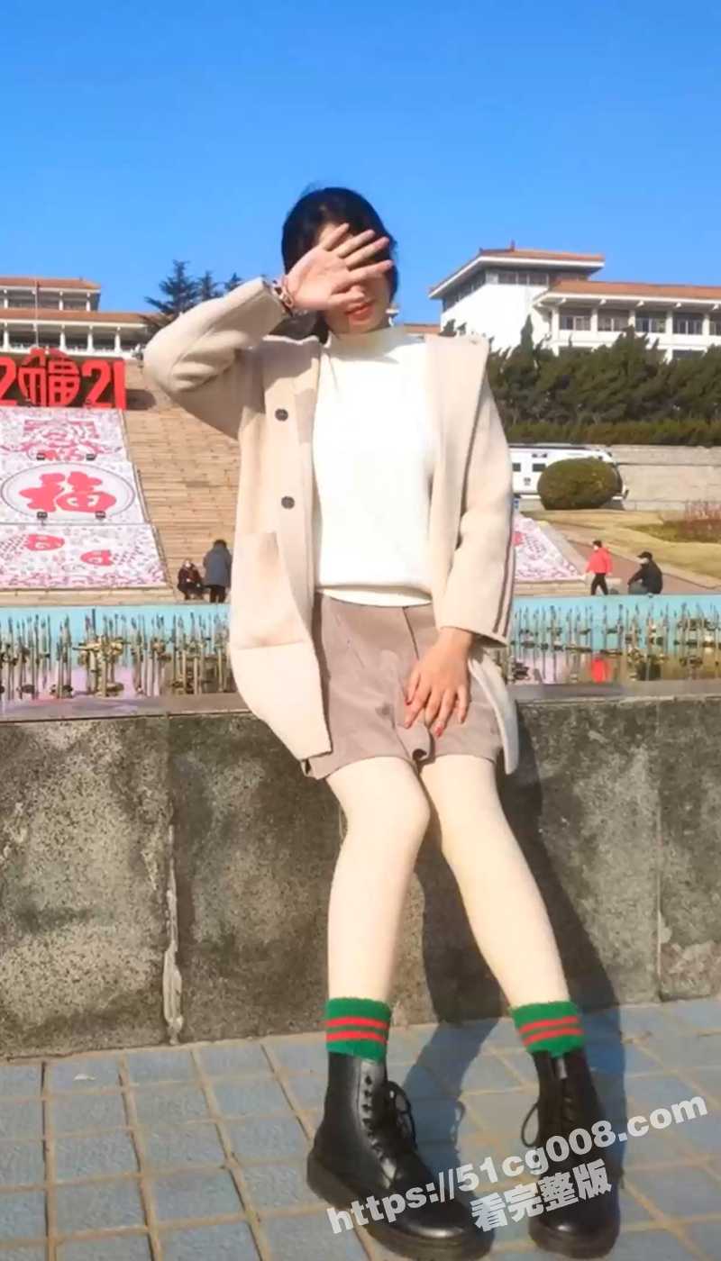 瓜友投稿 某高校大一大奶女生 宛宛 沦为性奴 重度性瘾患者 被调教喝尿 随地口交 全程淫语高能！ - 51吃瓜网-51吃瓜网