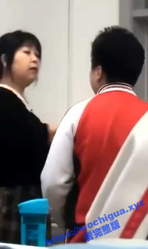 最新校园霸凌事件 老师打学生这算霸凌还是教育 严师出高徒也不能这么打吧-51吃瓜网