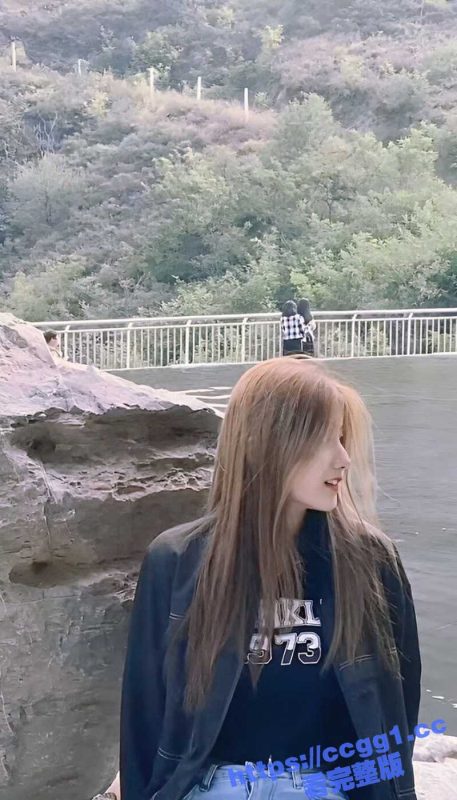 福州大学 英语系反差母狗 王嘉馨 蒙眼口交 露脸3P 成为了土豪的性玩具！-51吃瓜网