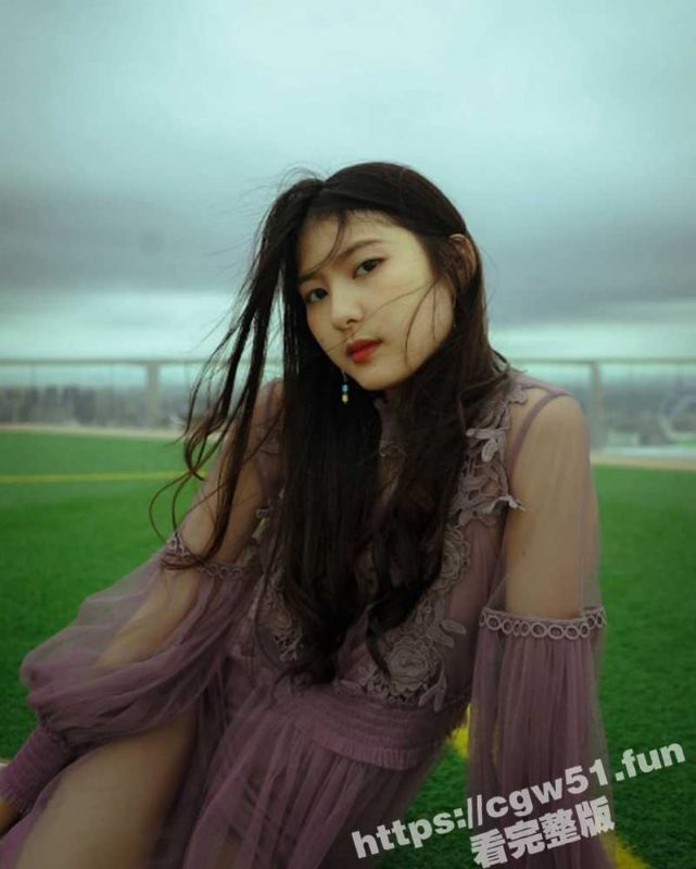 成都大学 富二代骚逼张欣 与体育生弟弟谈恋爱 只想要他的大屌 主动进攻各种技巧 让学弟男友受不了！-51吃瓜网