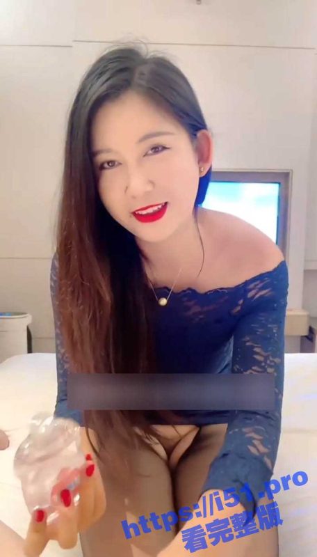 抖音巨乳极品车模网红李雅 最新作品流出 性感黑丝美腿推油足交 在阳台翘臀被疯狂后入爆操-51吃瓜网