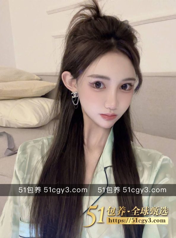 51包养 高端外围 | WSH031710 上海甜美清纯兼职学妹 温柔懂事前凸后翘-51吃瓜网