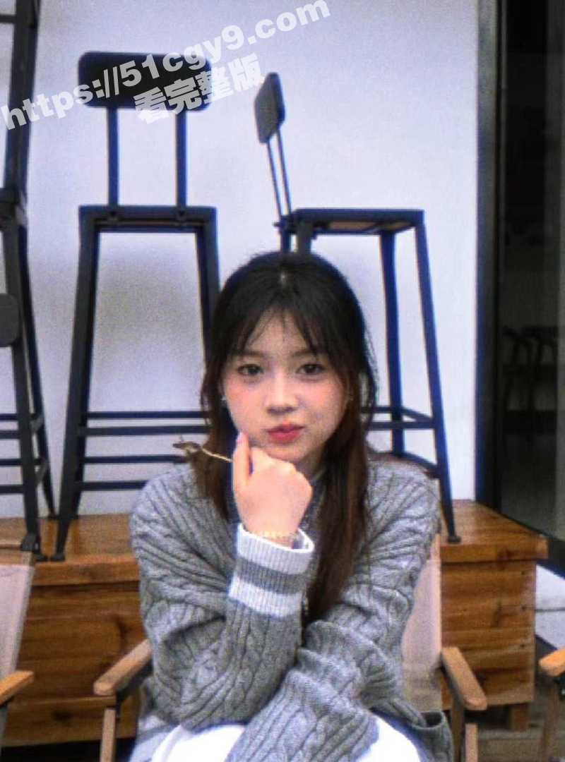 江西上饶职业技术学院 王思琪 极致反差学生妹海神的化身 宿舍扣逼自慰淫水宛如喷泉 白浆涌出居然还冒泡了！ - 51吃瓜网-51吃瓜网