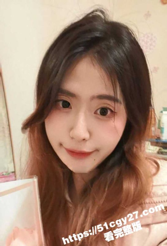 极品仙女学妹 李维依 大量不雅视频流出 各种黑丝花式做爱 露脸舔屌口爆吞精 反差中的天花板啊！-51吃瓜网