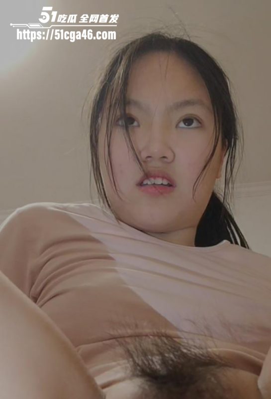 湖北潜江反差妹 陈昱锦 不雅视频流出 清纯少女认主玩裸聊 全程露脸自摸蝴蝶骚穴 阿黑颜表情无比撩人！-51吃瓜网