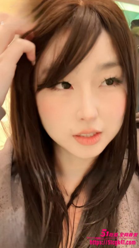 推特福利姬 噗噗 最新街头采访约炮 试衣间和超市洗手间偷偷做爱 巨乳晃荡啪啪声回荡 刺激到喷！-51吃瓜网