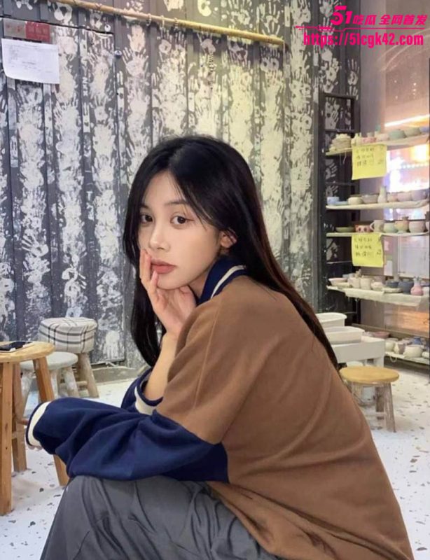 约炮大神重金调教 极品纯欲学生妹 夜晚化身骚母狗 口交吞精极致淫骚 打桩后入淫叫震天!-51吃瓜网