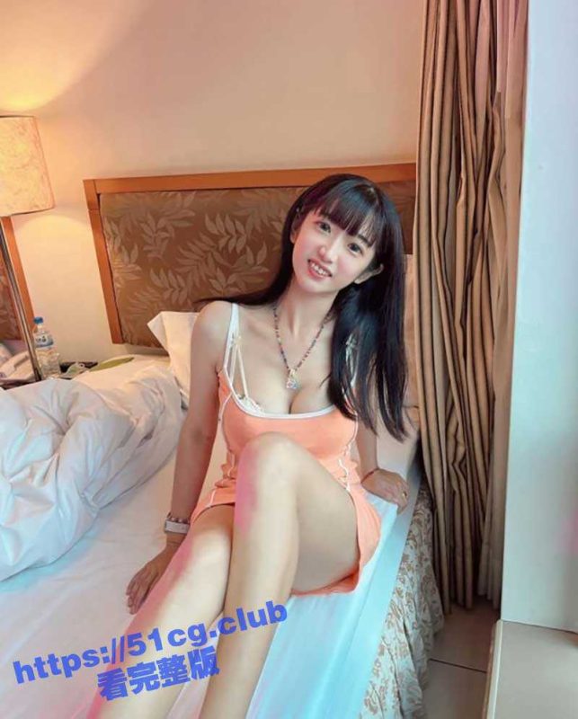 台湾网红小兔子与粉丝多人运动 VIP 片流出 口爆 吞精😍-51吃瓜网