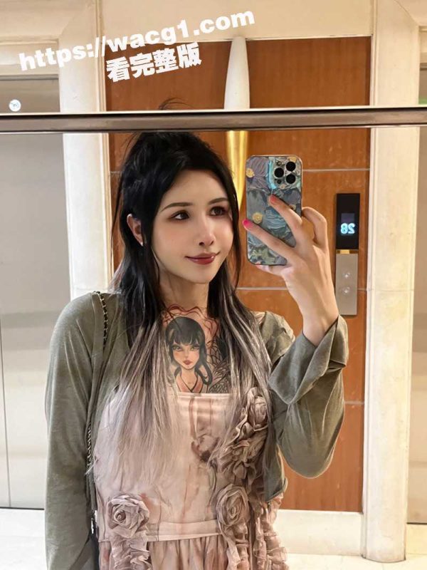 24岁京城TS丹妮 喜爱刺激 开着车帮司机撸射  KTV捡死鱼玩鸡巴 洗浴口交后入 对白十分有趣！！-51吃瓜网