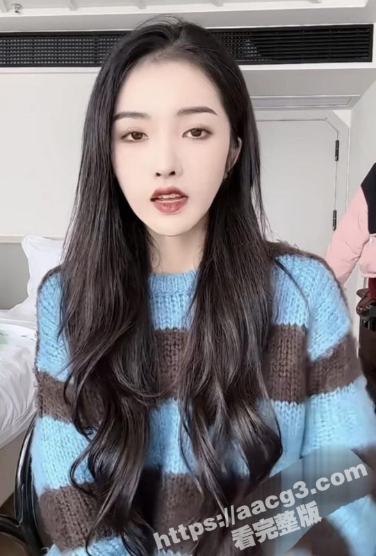 抖音网红女主播小龙女 直播间惊天放尿如水龙头大开 水漫直播间画面十分震撼-51吃瓜网