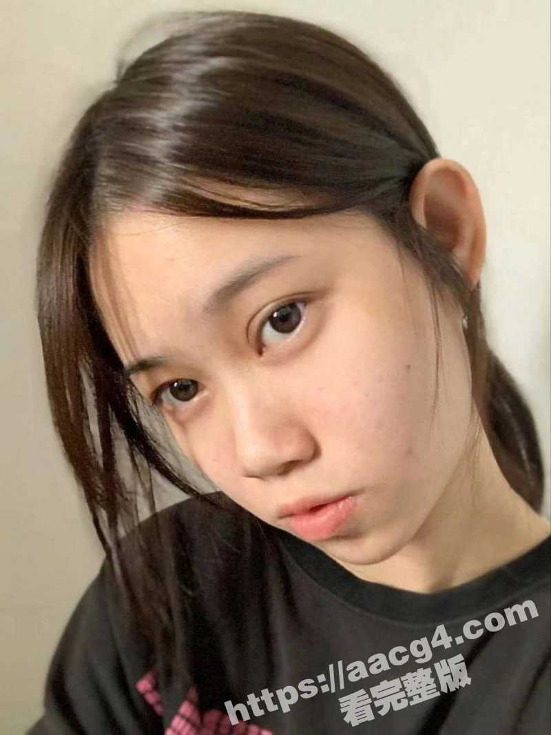 深圳龙岗极品女海王陈泽欣 被曝不雅视频 出轨成瘾PUA男友 跪舔炮友反差至极 - 51吃瓜网-51吃瓜网