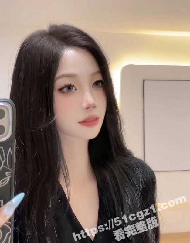 河南女大学生 李梦瑶 露脸黑丝自慰视频流出 23岁少女性欲旺盛渴望被主人调教 反差母狗真是骚极了-51吃瓜网