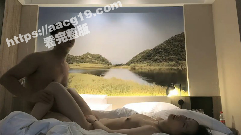 探花大神小宝大展神威 怒操神似刘亦菲的极品外围 全方位打桩叫声极度淫荡-51吃瓜网