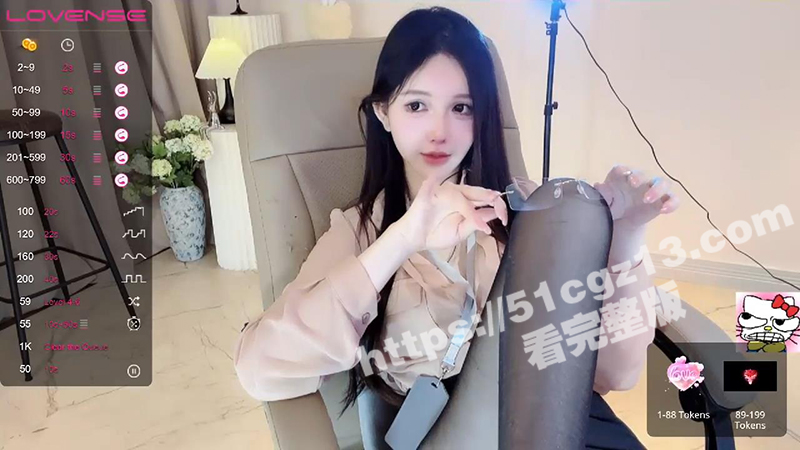 高颜值萝莉女神 haha 直播自慰合集流出 黑丝长腿女神接连潮吹 淫水多到飞溅到脸上-51吃瓜网