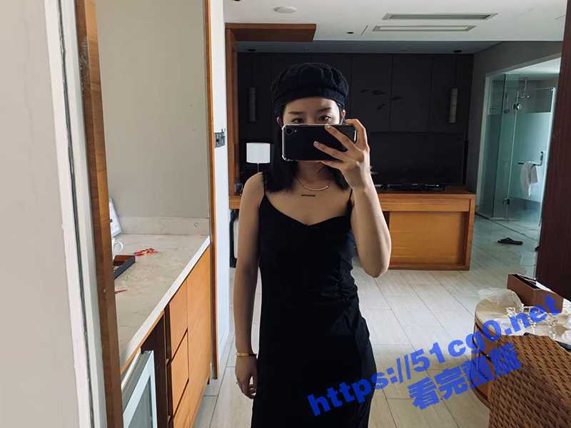 石家庄 自营美容院老板娘 慕夏梦 被曝光！不靠美容院赚钱 约男人卖逼补贴美容院！-51吃瓜网